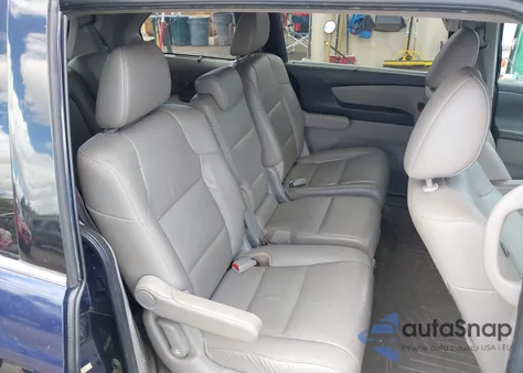 2015 Honda Odyssey Touring/Touring Elite z USA, uszkodzony, nr VIN 5FNRL5H95FB006918